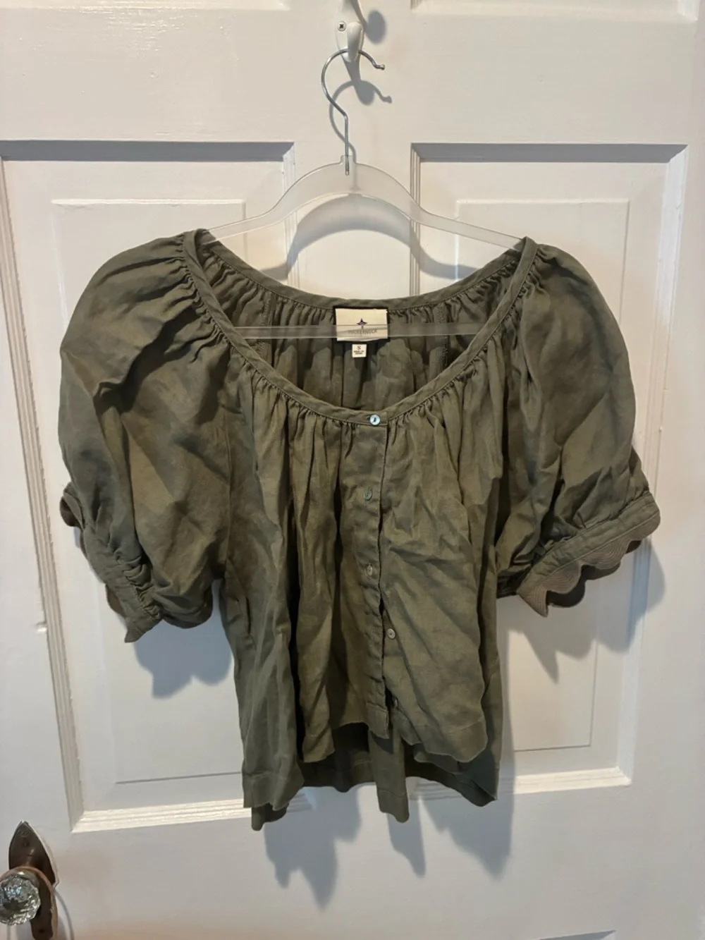 Tuckernuck Olive Green Button-Front Puff Sleeve Top